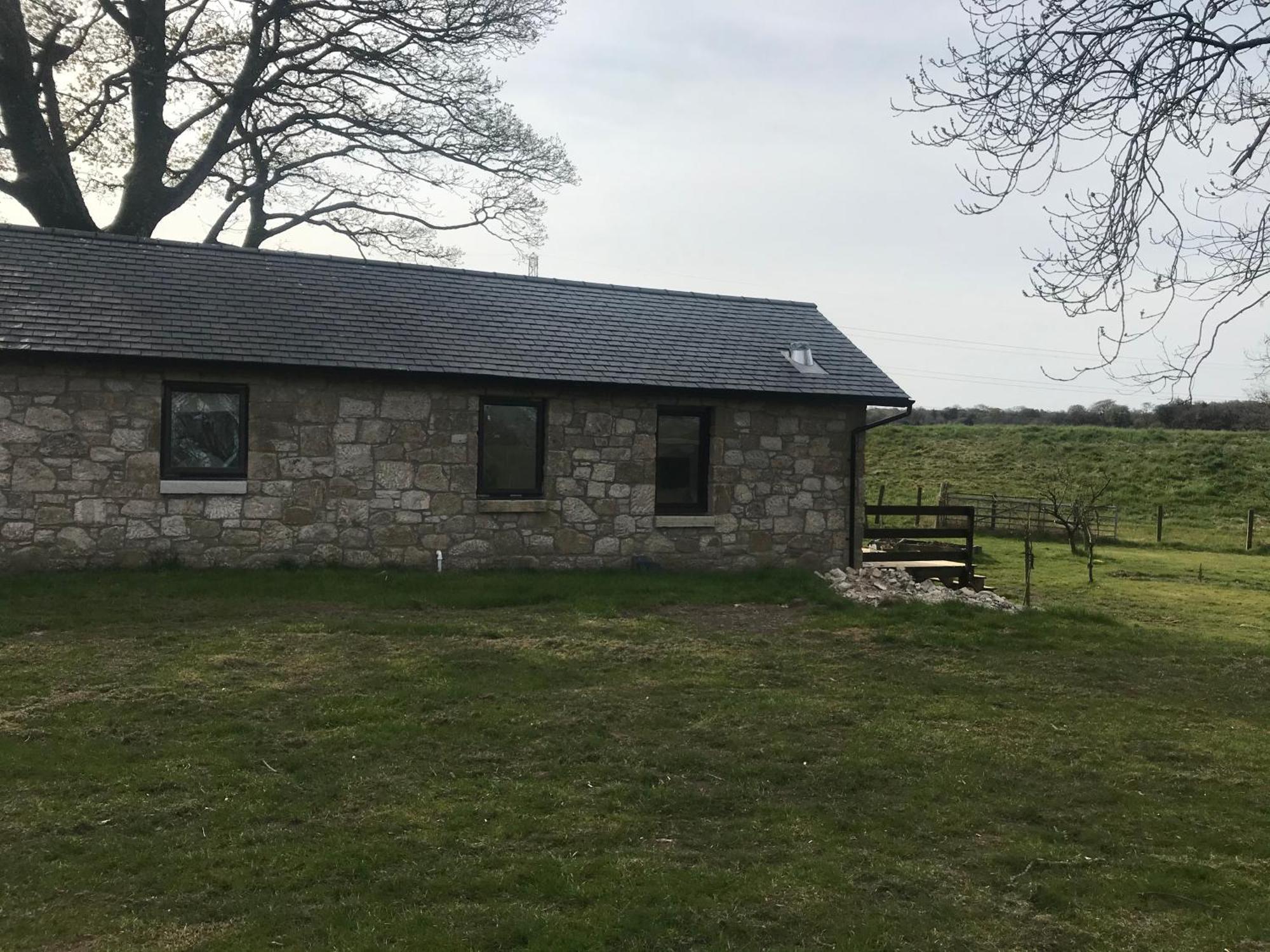 The Stables Near Glasgow Balmore Bagian luar foto